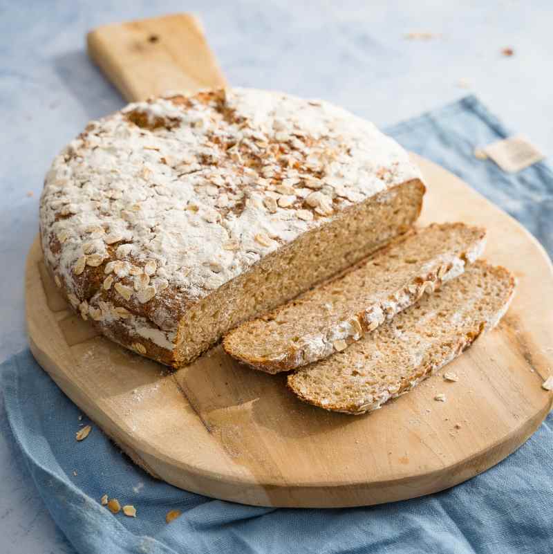 Haferbrot mit Joghurt