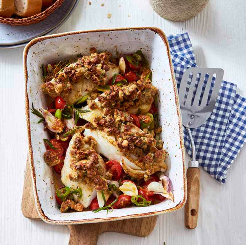 Knusper-Kabeljau auf Tomatenbett